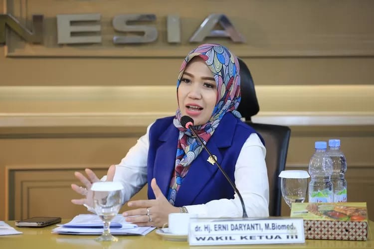 Wakil Ketua Komite III DPD RI, dr. Hj. Emi Daryanti, M Biomed, Tegaskan Dukungan Penuh  Untuk Program Sekolah Rakyat: Fondasi Keadilan Akses Pendidikan