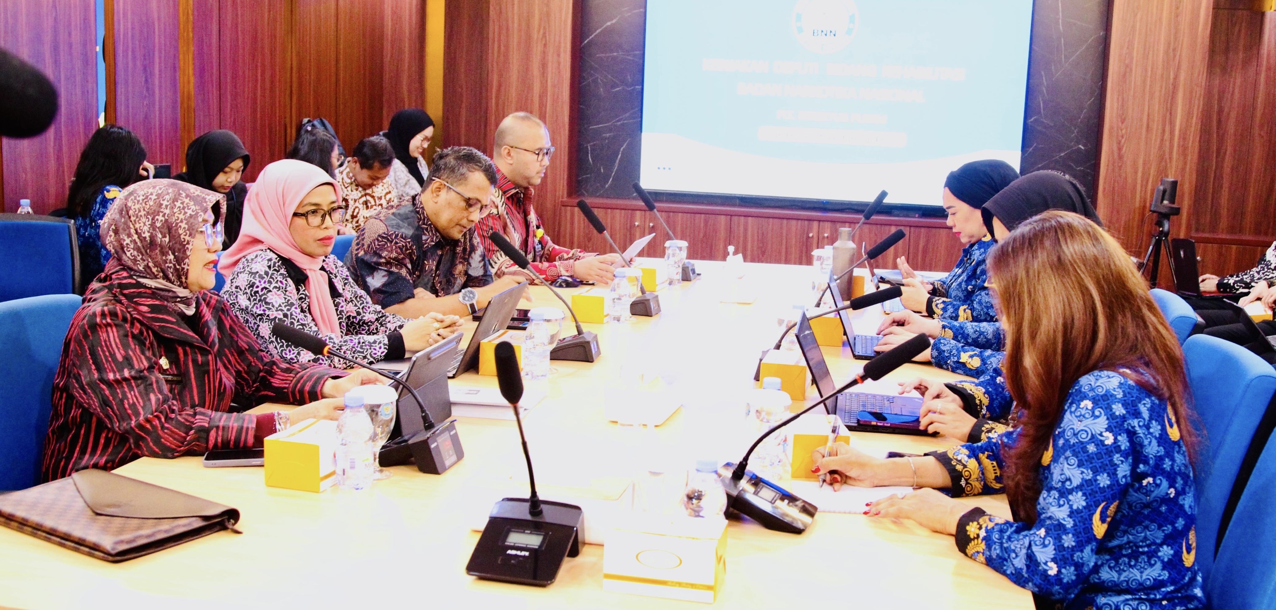 Puskadaran Sekjen DPD RI dan BNN Bahas Penguatan Rehabilitasi Medis dan Sosial serta Revisi UU Narkotika