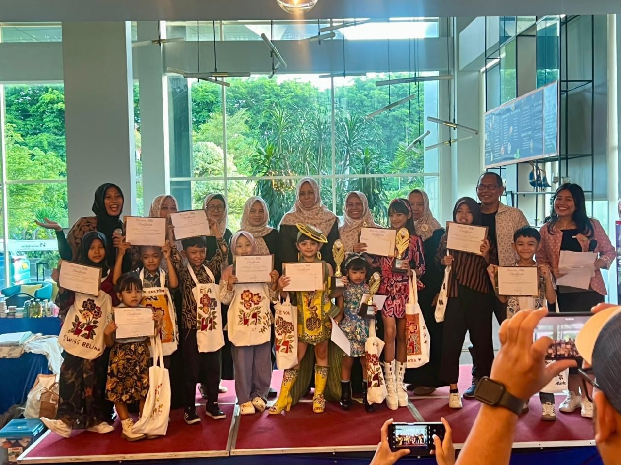 Batik Fun Day, Cara Unik Swiss-Belinn Airport Surabaya Rayakan Hari Batik Nasional