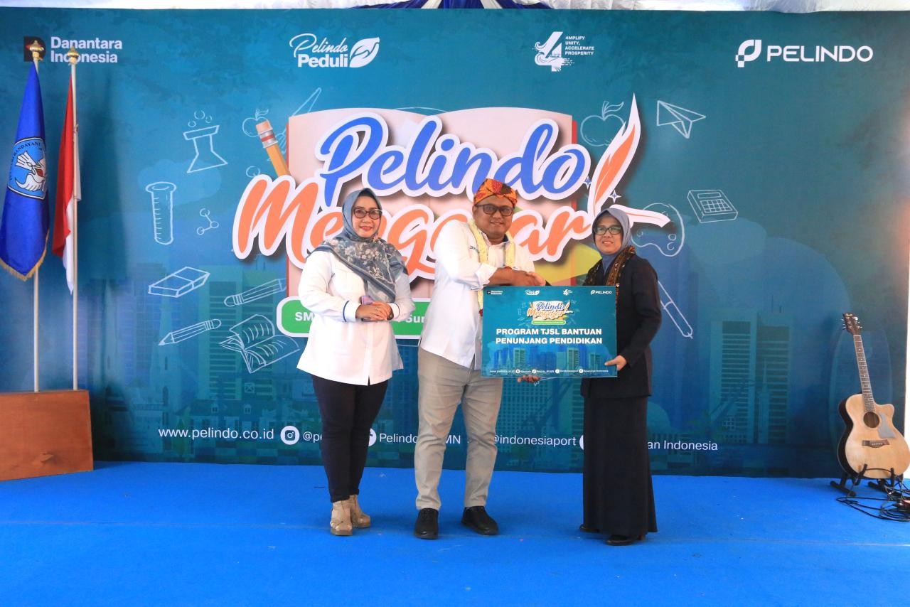 Tutup Rangkaian Pelindo Mengajar, Pelindo Regional 3 Sub Regional Jawa Berbagi Keceriaan Penuh Makna di SMP Hang Tuah 4 Surabaya