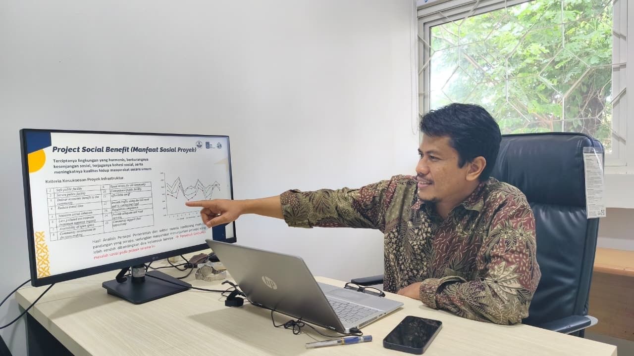 Guru Besar ITS Tekankan Pentingnya Dimensi Sosial dalam Keberlanjutan Proyek Infrastruktur