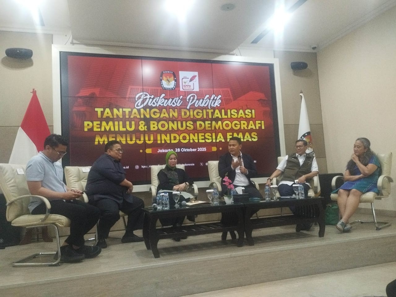 Komisi II Minta KPU-Bawaslu Ikut Bersuara dalam Pembahasan Revisi UU Pemilu dan Pilkada