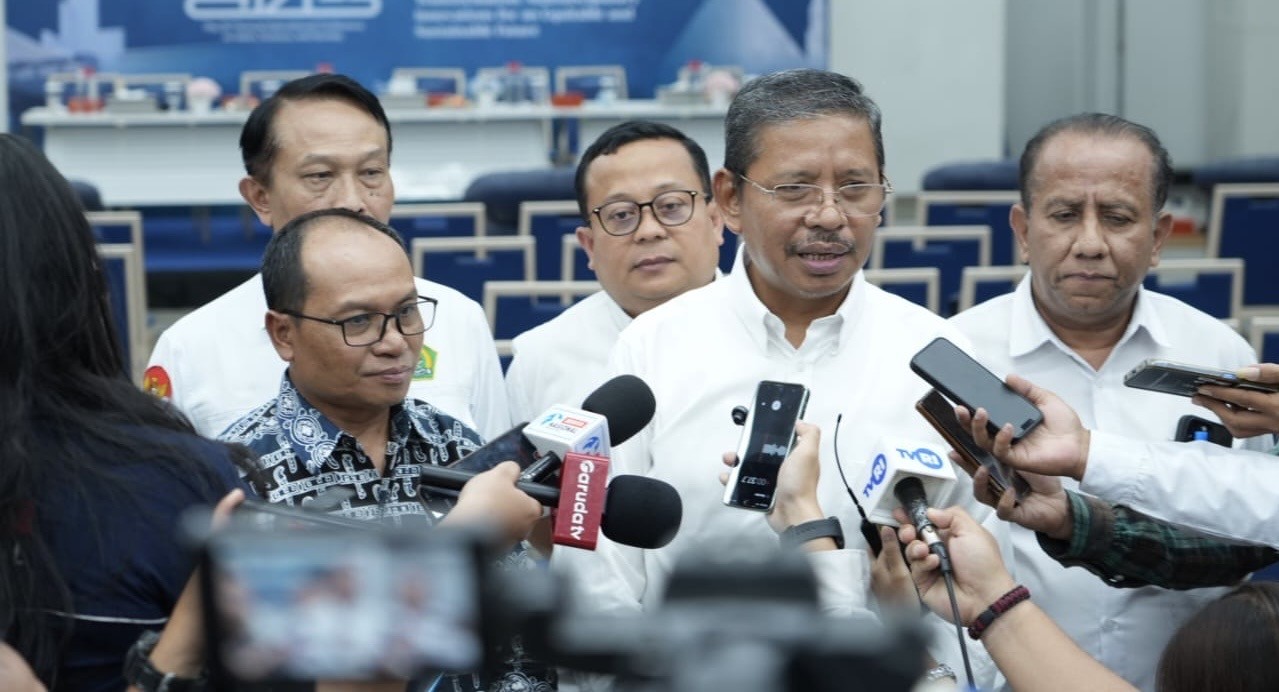 Atap Satu Ruang Asrama Ambruk, Kemenag  Beri Bantuan Pesantren Syekh Abdul Qodir