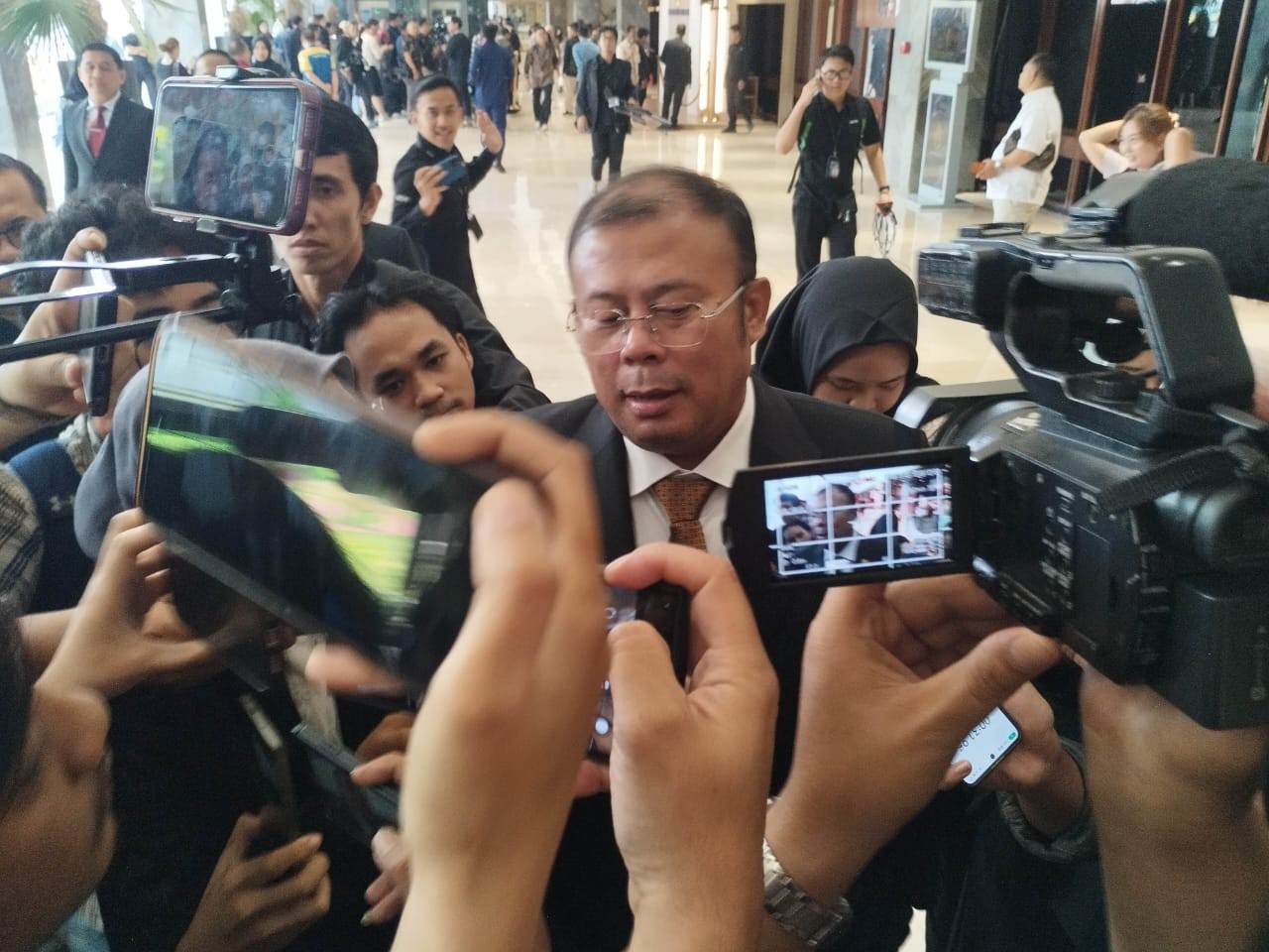 Gubernur Riau Kena OTT, PKB Tunggu Keterangan Resmi KPK 