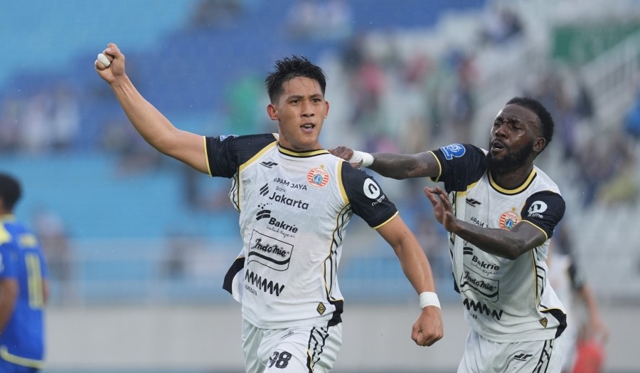 Diwarnai Hujan Kartu Merah, Persija Bungkam Arema FC di Kanjuruhan