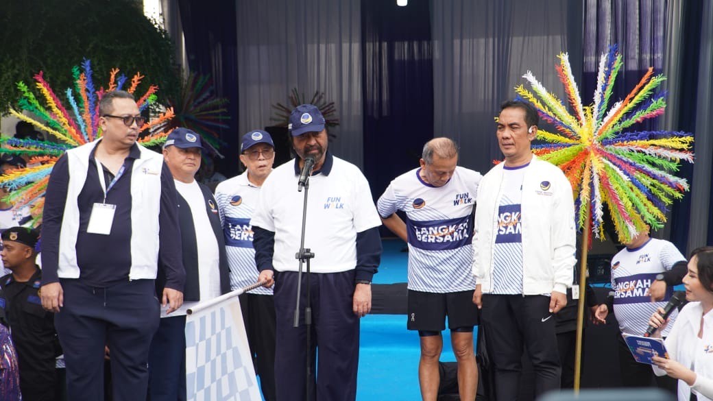 Rayakan HUT 14, Partai NasDem Gelar Funwalk Biru