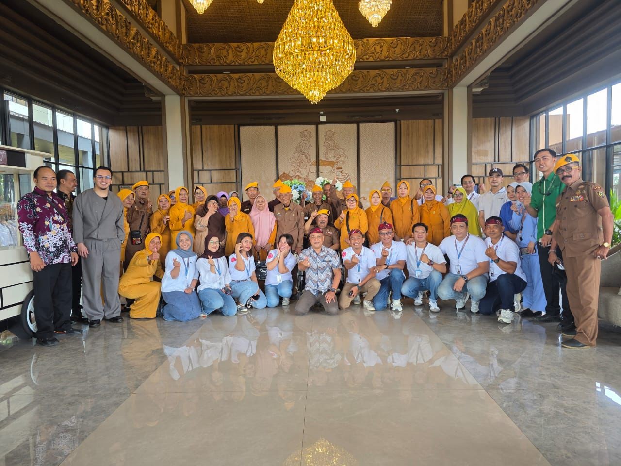 MYZE Hotel Sumenep Rayakan Anniversary Pertama Bersama Veteran Lewat Sarapan dan Pemeriksaan Kesehatan