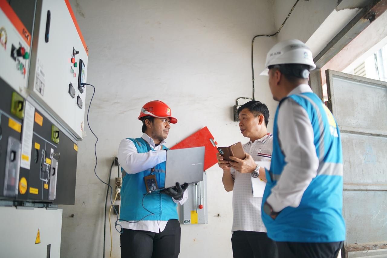 PLN Hadir Untuk Rakyat, Operasikan 247 Pelanggan Tegangan Menengah