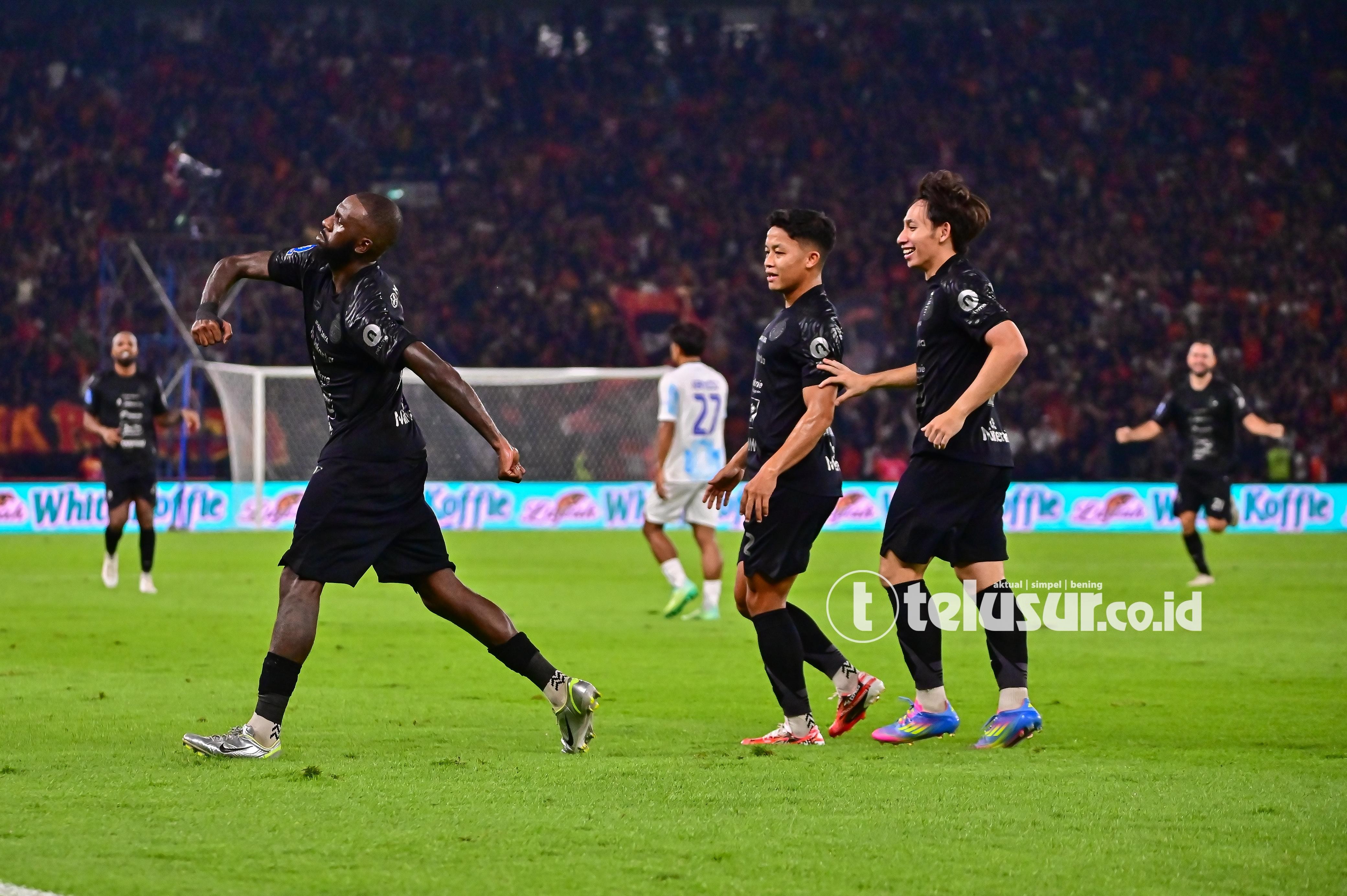 Pesta Ulang Tahun Sempurna, Persija Tumbangkan PSIM 2-0 di GBK