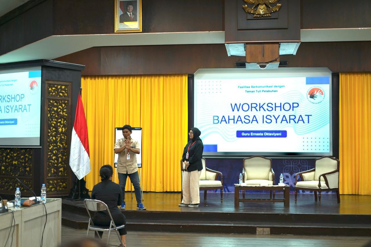 PDS Rayakan Hari Disabilitas Internasional dengan Pelatihan Bahasa Isyarat