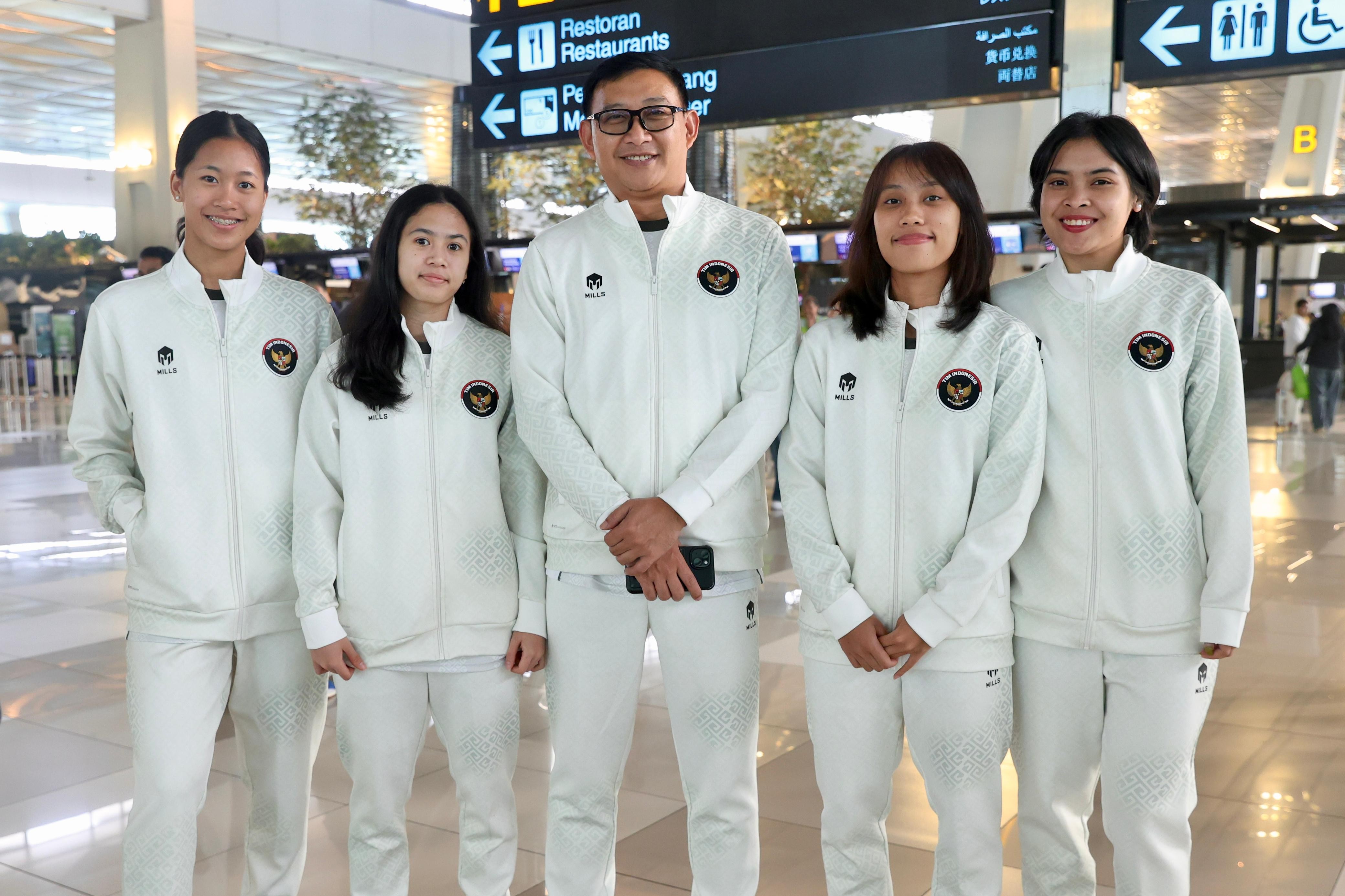 Jelang SEA Games 2025, Tim Bulutangkis Indonesia ke Bangkok