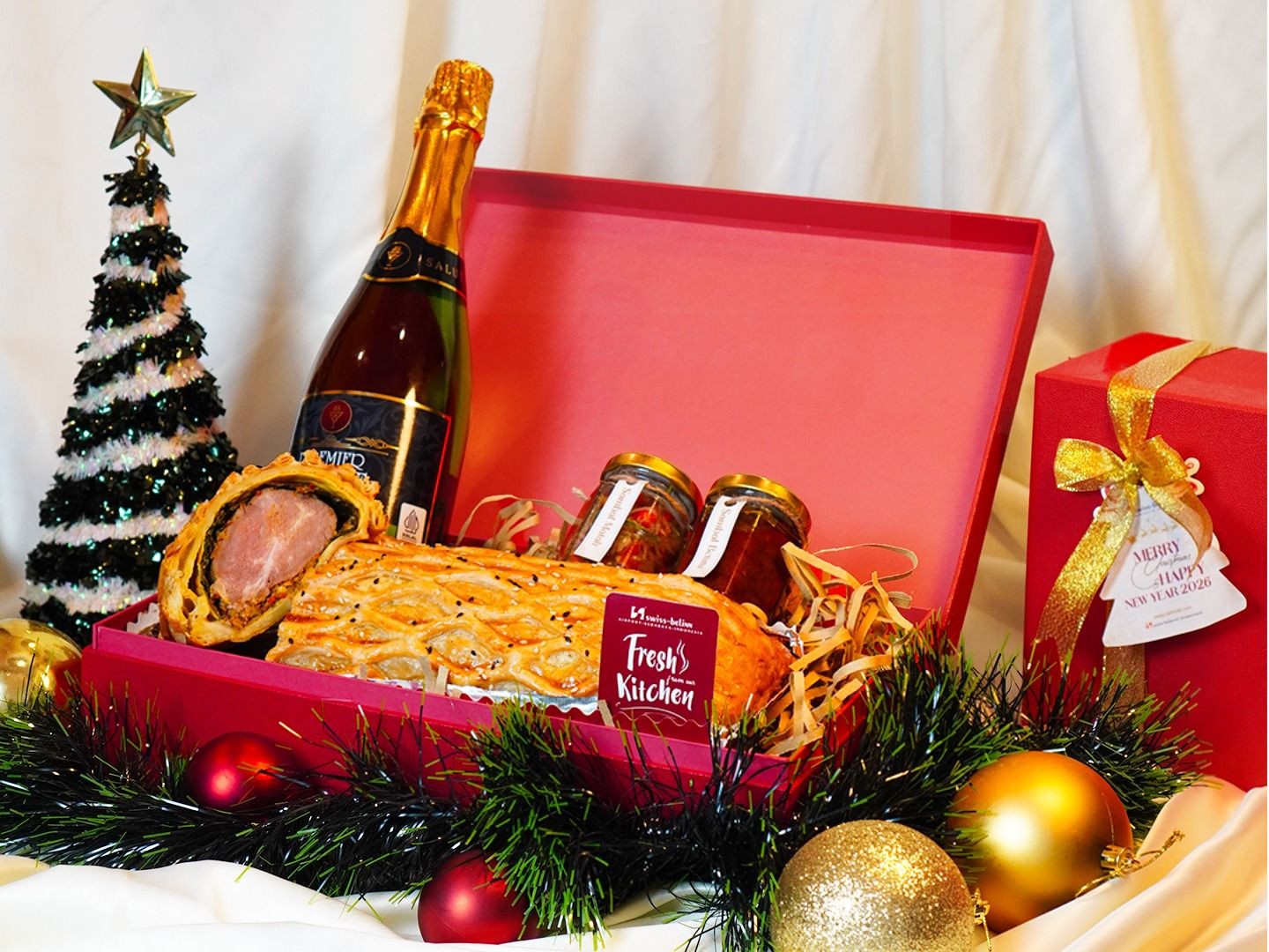 Swiss-Belinn Airport Surabaya Hadirkan Hampers Eksklusif Beraroma Bali