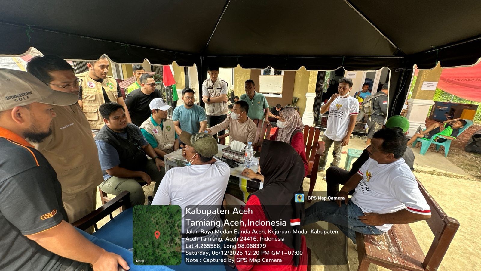 Unair Kerahkan Tim Kesehatan Bantu Korban Bencana Banjir dan Longsor di Sumatera
