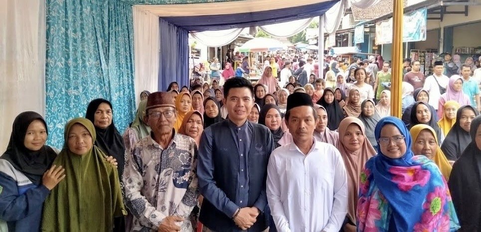M. Rizky Serap Aspirasi Petani Desa Petir: Pupuk Langka, Alsintan Minim