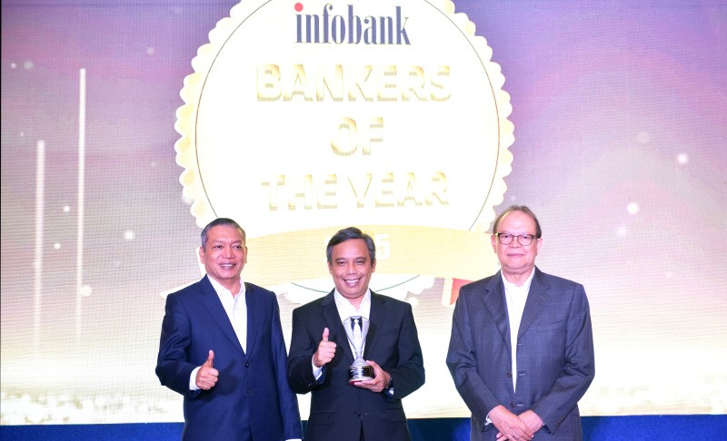 Ditektur Utama BTN Raih Bankers Of The Year