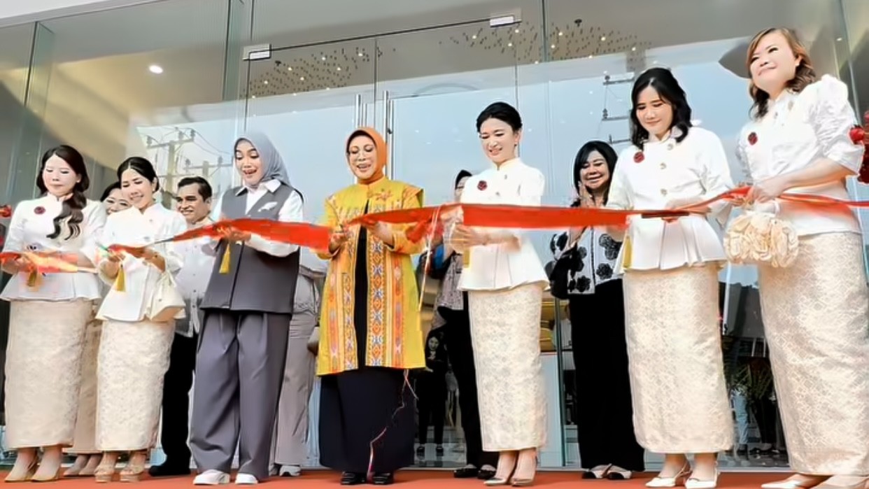 15th Anniversary, Profira Buka di Pakuwon Square, “Elevating Beauty: A New Chapter Begins”
