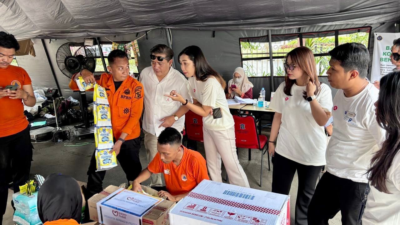 Sambut Natal, Dafam Pacific Caesar Surabaya Salurkan Bantuan bagi Penyintas Bencana