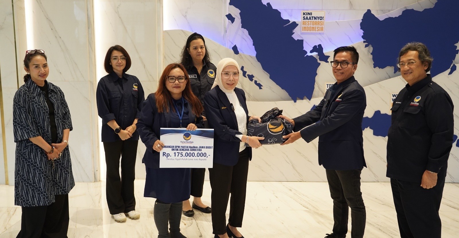 DPW NasDem Jabar Salurkan Bantuan Kemanusiaan untuk Korban Bencana di Sumatera