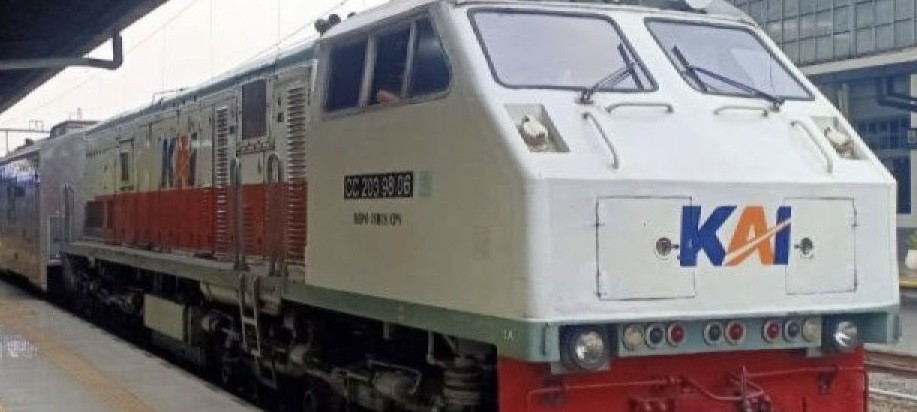 KAI Commuter Catat 3,5 Juta Pengguna Commuter Line Jabodetabek di Massa Nataru