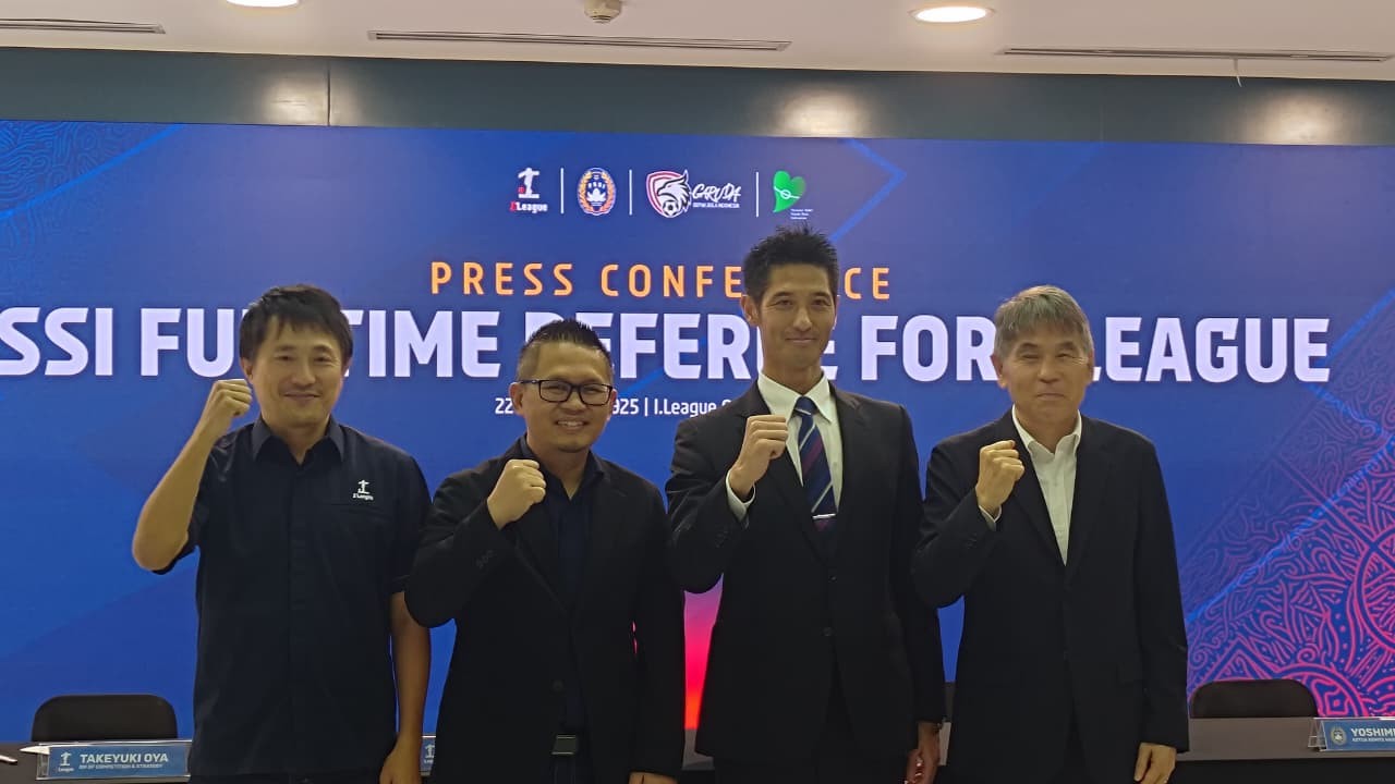 PSSI dan I.League Resmi Perkenalkan Yudai Yamamoto Jadi Wasit Asing Full-Time Pertama di Super League