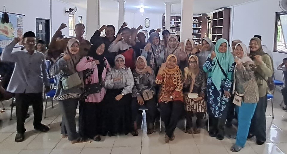 Sosialisasi Pengawasan Pemerintahan, Siti Qomariyah Pastikan Tata Kelola Desa Transparan dan Akuntabel
