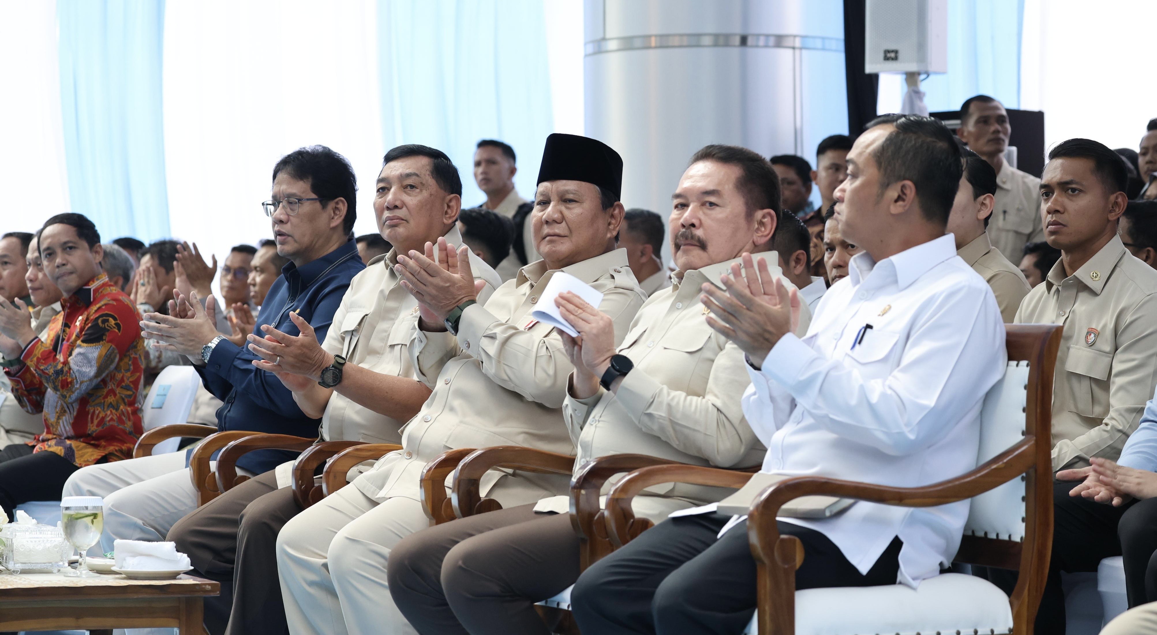Prabowo Tegaskan Penertiban Kawasan Hutan: Kita Lawan Penyimpangan Puluhan Tahun