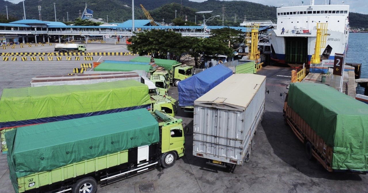 Kemenhub Ingatkan Truk Sumbu Tiga Patuhi Pembatasan Operasional