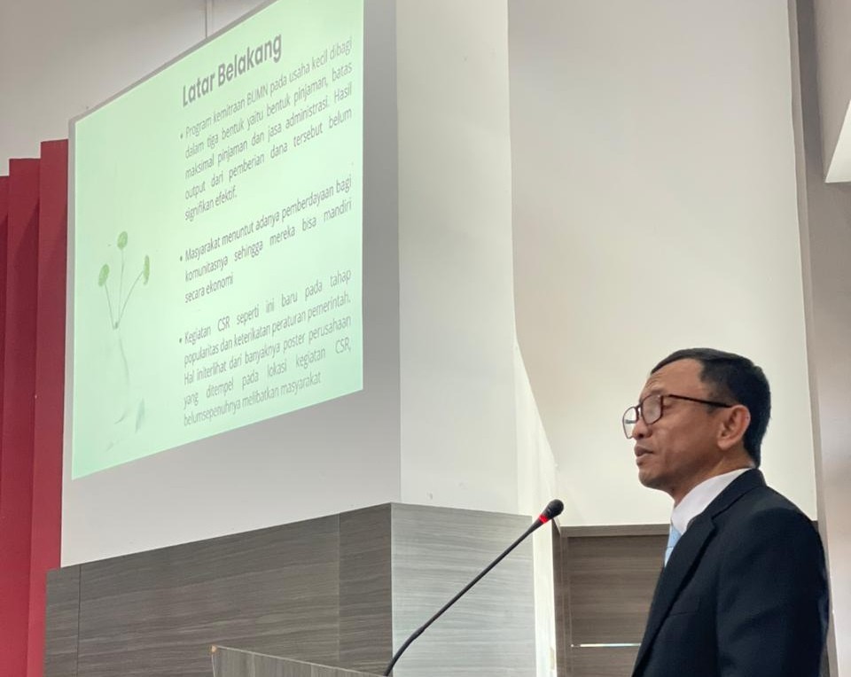 Pertahankan Disertasi Soal Model Pemberdayaan CSR BUMN, Rahmad Handoyo Raih Gelar Doktor