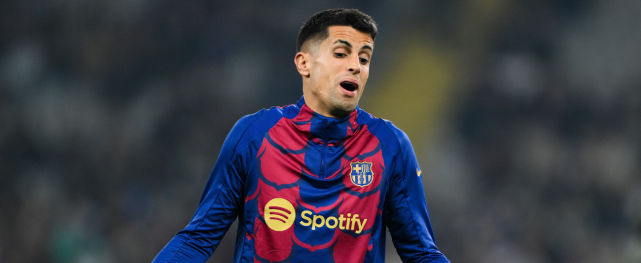 Joao Cancelo: Pulang ke Camp Nou, Mengejar Trofi yang Tertunda