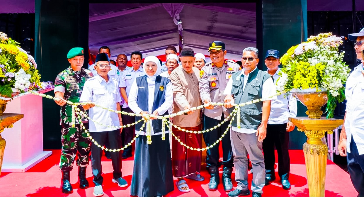 Gubernur Khofifah Resmikan PERMATA JATIM di Pasuruan, Ajak Warga Jaga Lingkungan Bersih