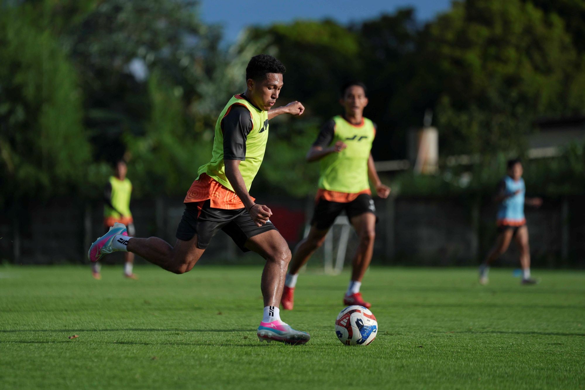 Adaptasi Berjalan Mulus di Persija, Fajar Fathurrahman Siap Jalani Debut Lawan Madura United