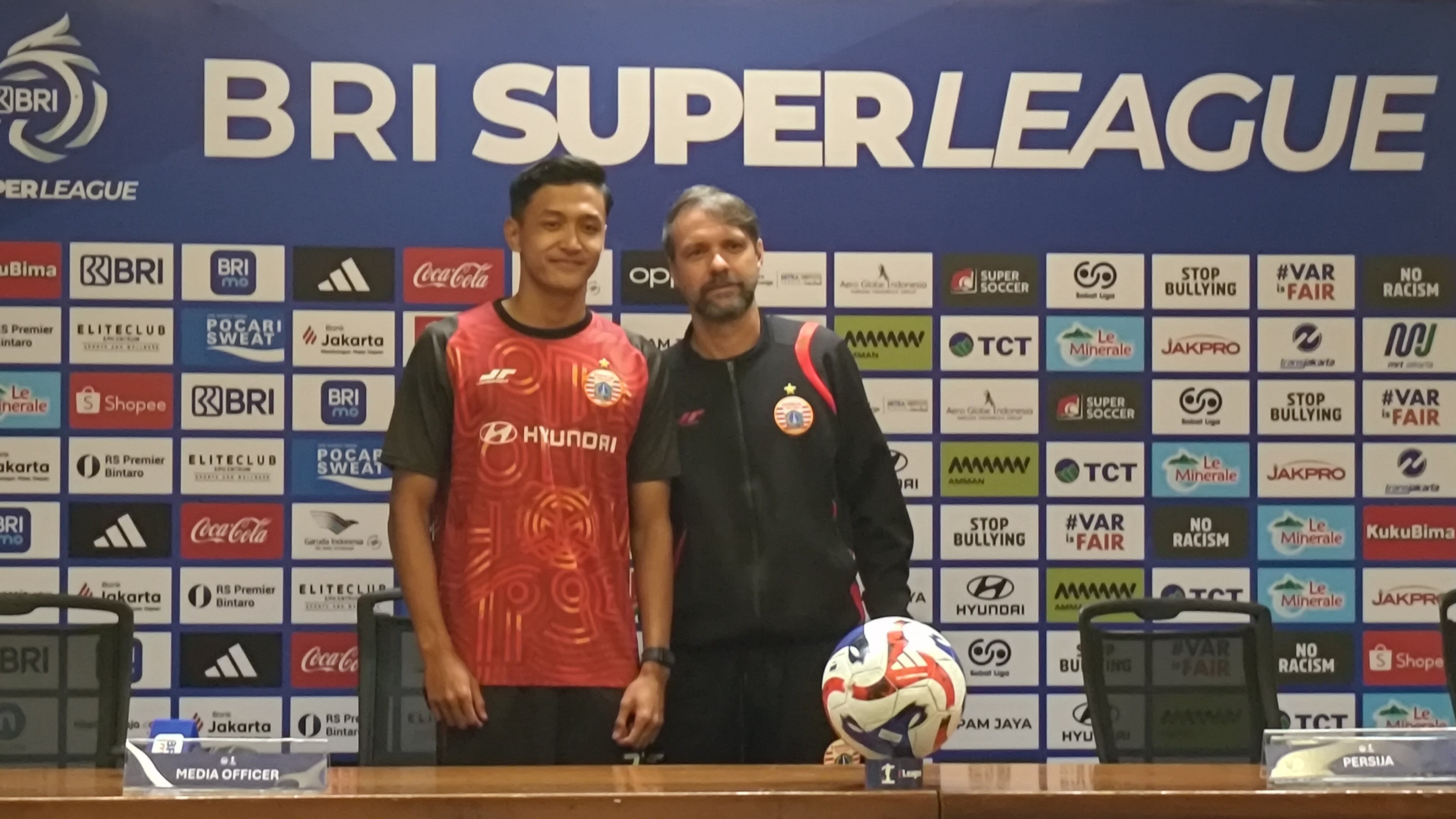 Meski Krisis Pemain, Mauricio Souza Optimis Persija Amankan Tiga Poin atas Madura United