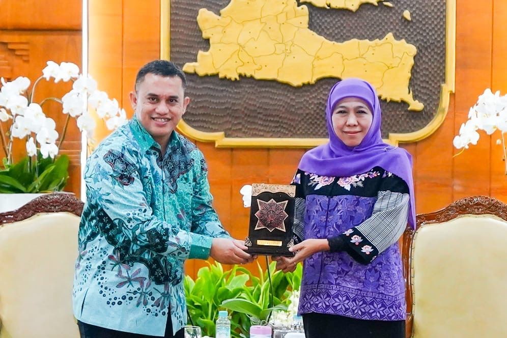 Gubernur Khofifah Dorong Sinergi Lintas Sektor, Dukung TVRI Sukseskan Siaran Resmi FIFA World Cup 2026 di Jawa Timur
