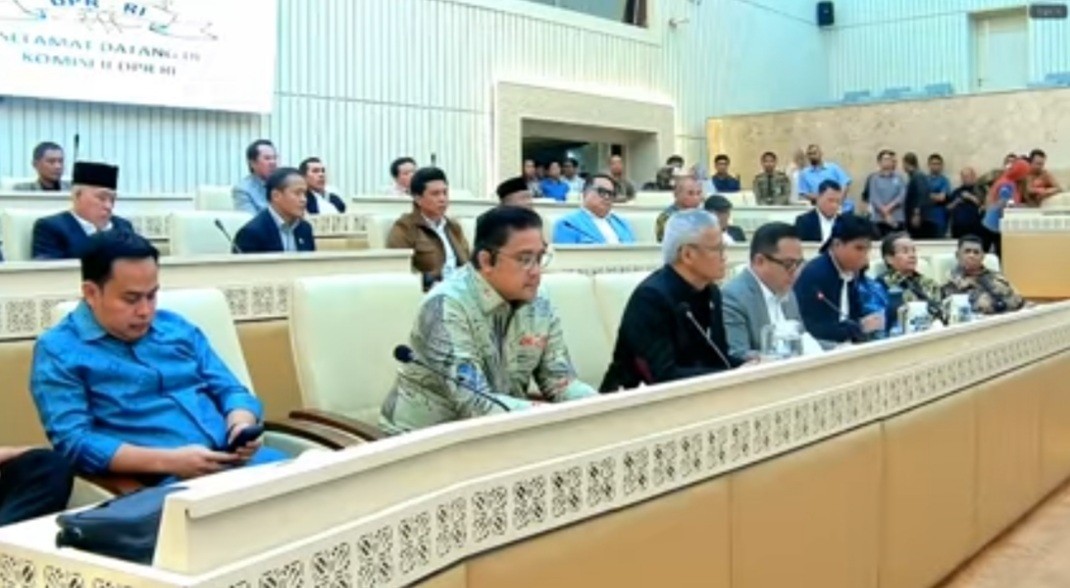 Komisi II DPR RI Resmi Tetapkan 9 Calon Anggota Ombudsman RI Periode 2026-2031