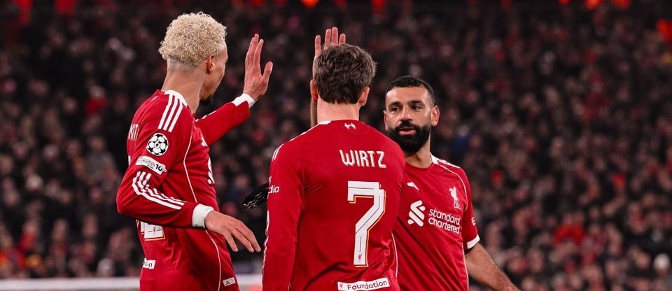 Anfield Bergemuruh, Liverpool Hancurkan Qarabag 6-0