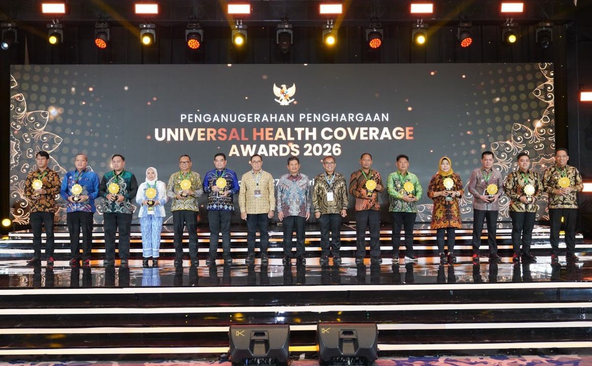 Sukseskan Program JKN, Kota Surabaya Raih Kategori Madya dalam UHC Awards 2026