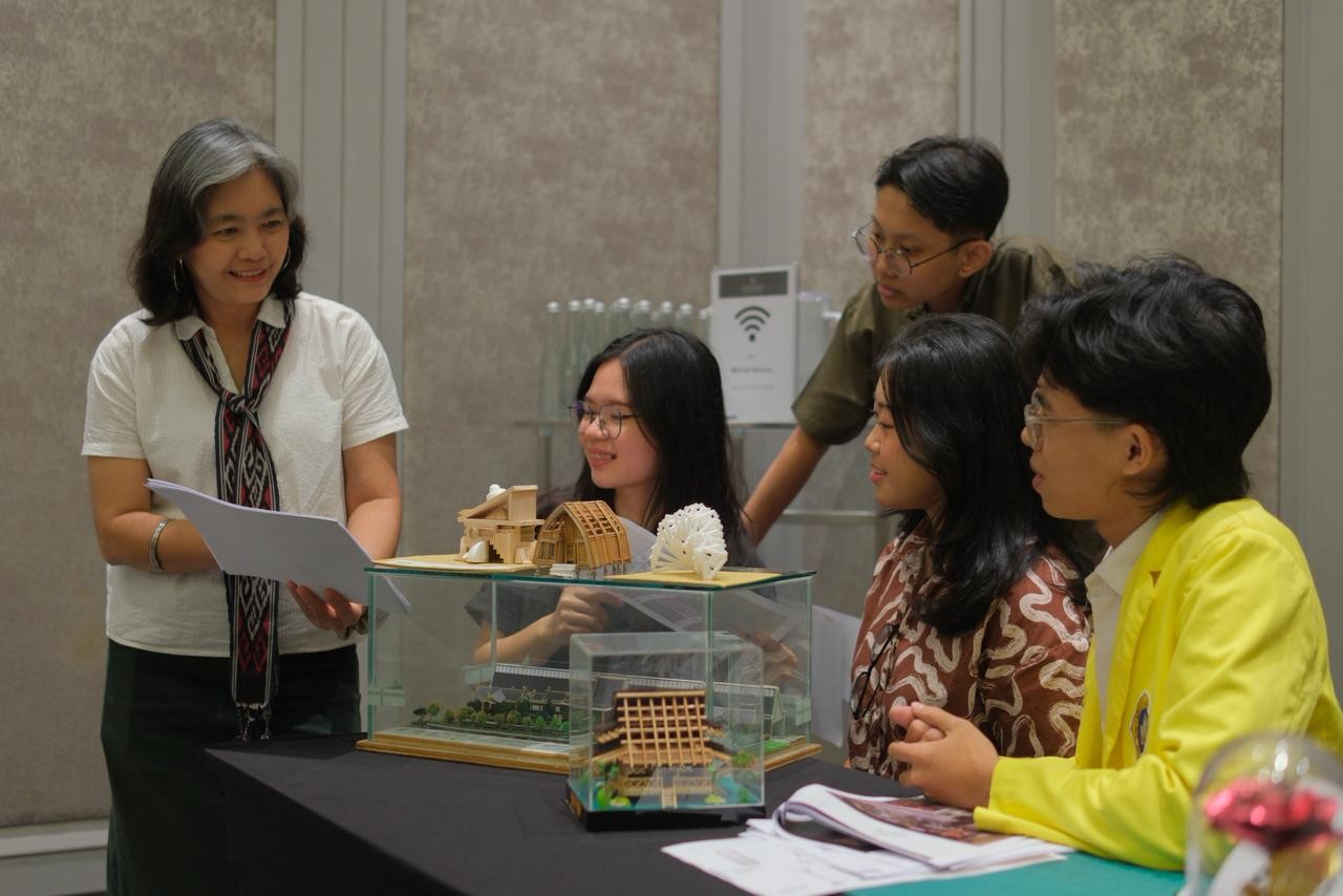 Bangun Karakter Generasi Z, Sheraton Surabaya Hotel Hadirkan Simulasi Bisnis Nyata bagi Siswa SMA