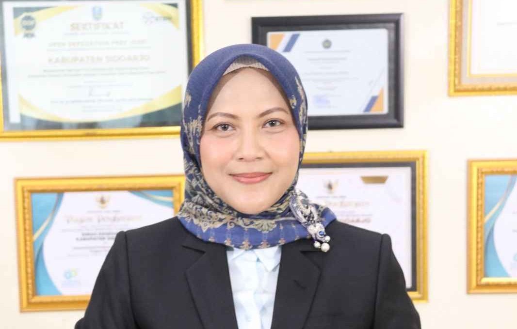 Alumnus FK UNAIR dr. Lakhsmie Herawati Resmi Pimpin Dinas Kesehatan Sidoarjo