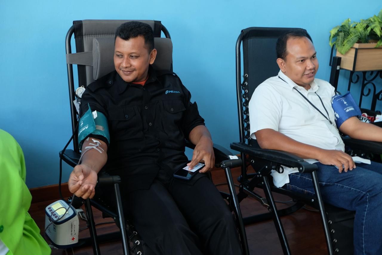 Antusiasme Tinggi, Ratusan Pekerja Pelindo Regional 3 Partisipasi dalam Aksi Donor Darah