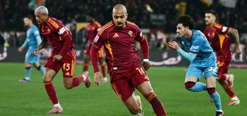 Donyell Malen Bersinar, AS Roma Tekuk Cagliari 2-0 di Olimpico