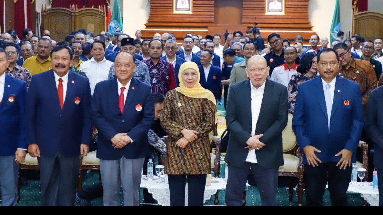 KONI Jatim 2025-2029 Dilantik, Gubernur Khofifah Dorong ‘Sports Sience’ dan Hadapi PON 2028