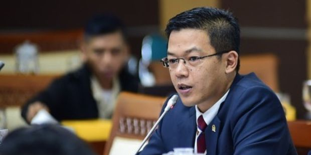 Bupati Sumedang Dony Ahmad Munir Resmi Bergabung dengan Partai Gerindra