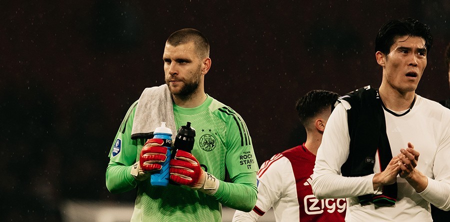 Maarten Paes Debut Bersama AFC Ajax, Ditahan NEC Nijmegen 1-1
