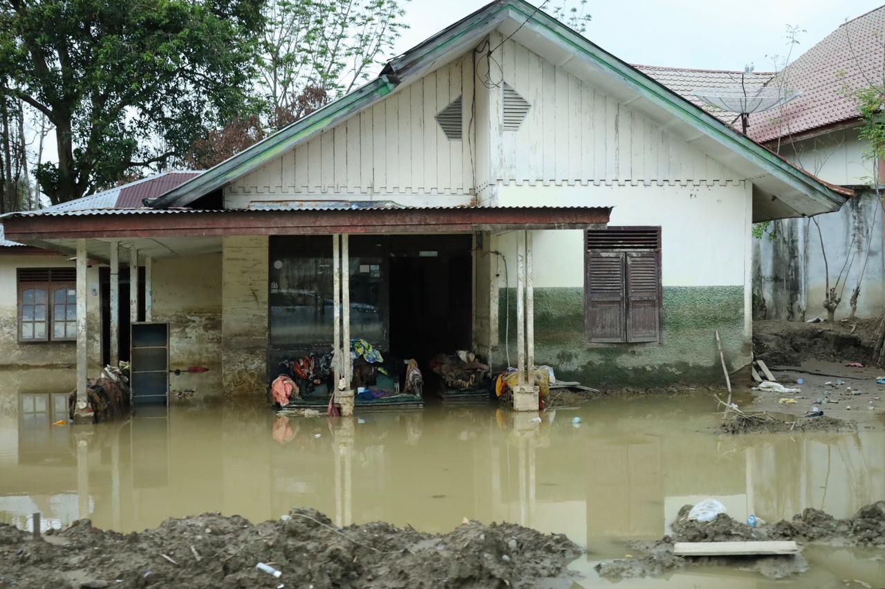 Pulihkan Trauma Korban Bencana Aceh, UNAIR Berikan Pendampingan Psikososial dan Akupresur