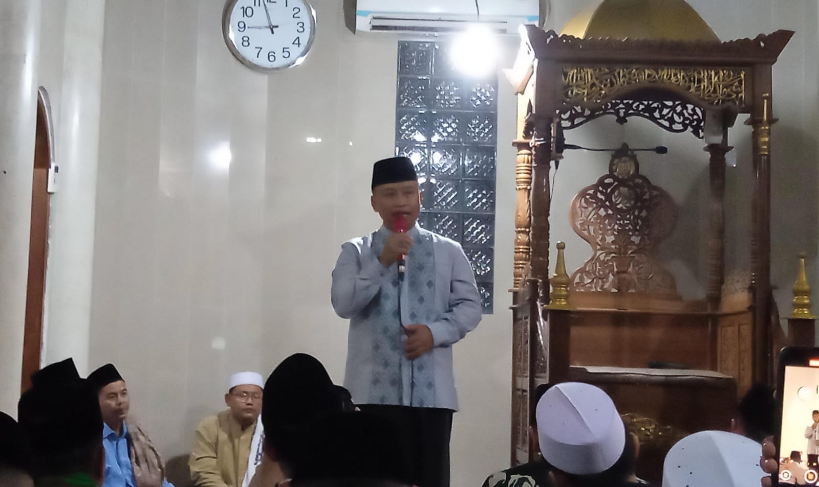 Safari Tarawih di Cilodong, Wali Kota Depok Sampaikan Pesan Penting soal Pelayanan Publik