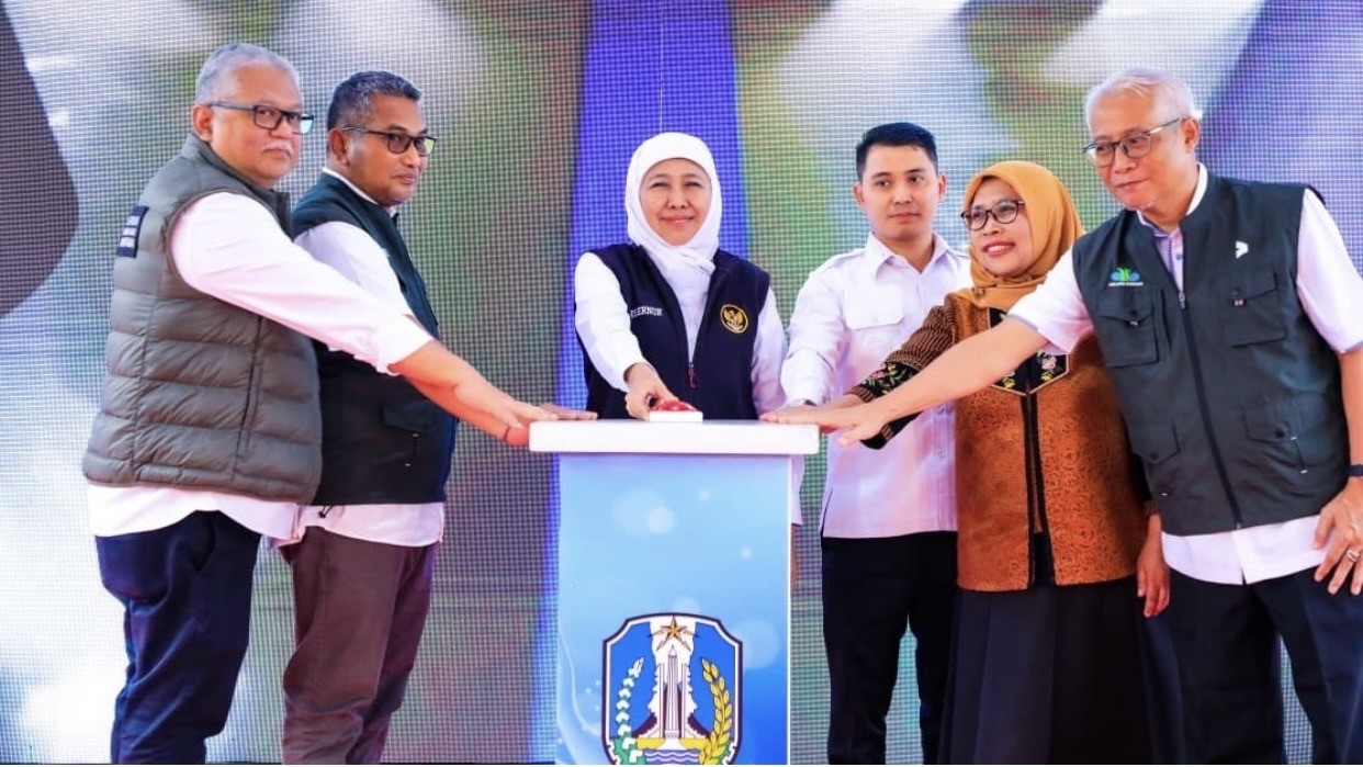 Gubernur Khofifah Resmikan Instalasi Pengolahan Air SPAM Mojolagres, Kapasitas 300 Liter/Detik