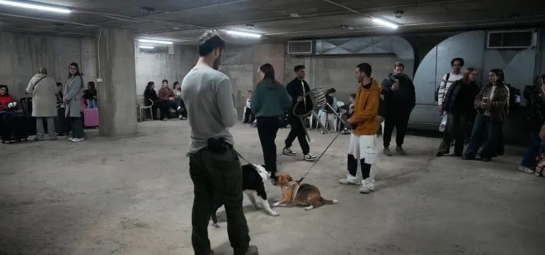 Ledakan Guncang Israel Utara, Iran Luncurkan Rudal dan Drone
