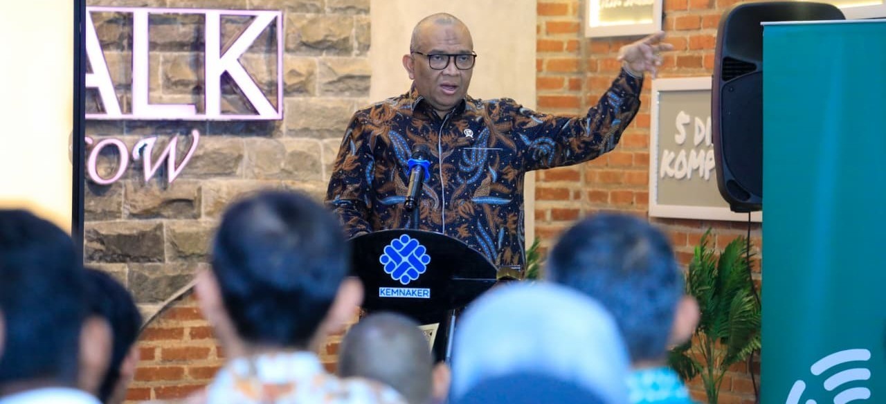 Wamenaker: Audit K3 Tak Boleh Ditawar, Ini Soal Nyawa dan Nasib Usaha