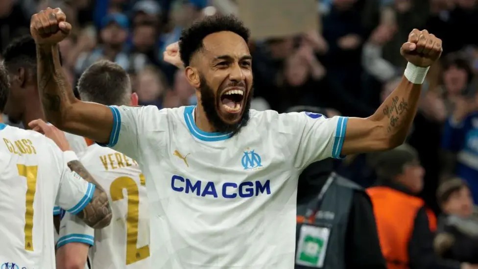 Dua Gol Aubameyang Bawa Olympique de Marseille Tundukkan Olympique Lyonnais 3-2