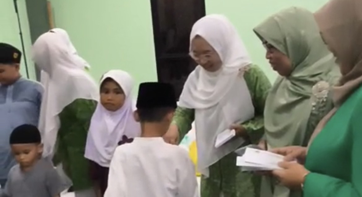 Buka Puasa Bersama dan Santunan Anak Yatim, Fatayat NU Jaksel Tebar Kebahagiaan